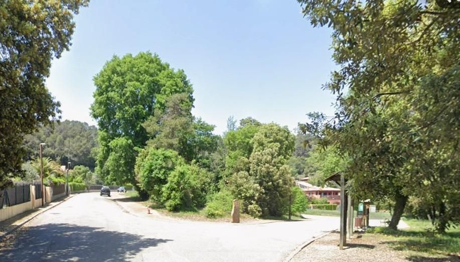 Vista exterior de Casa o chalet en venta en Sant Quirze Safaja con Jardín privado