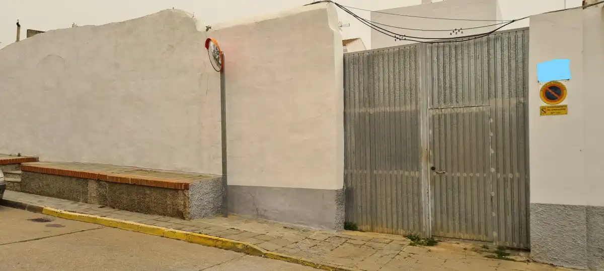 Wohnbaugrundstück zum Verkauf in Gibraleón, imagen 2