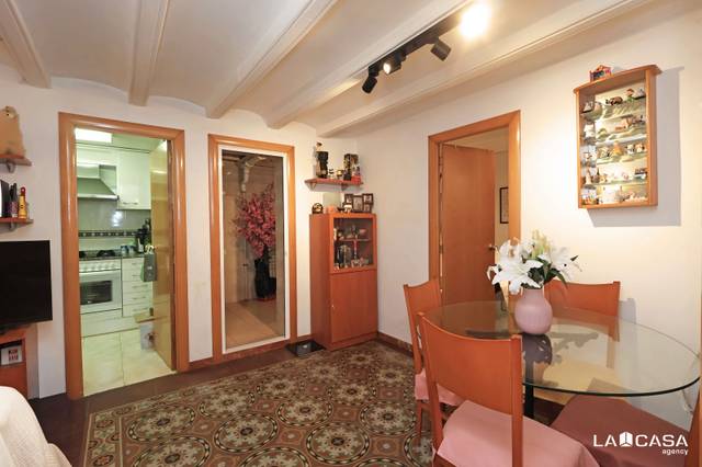 Piso en Venta en Carrer de Grases en El Poble Sec - Parc de Montjuïc