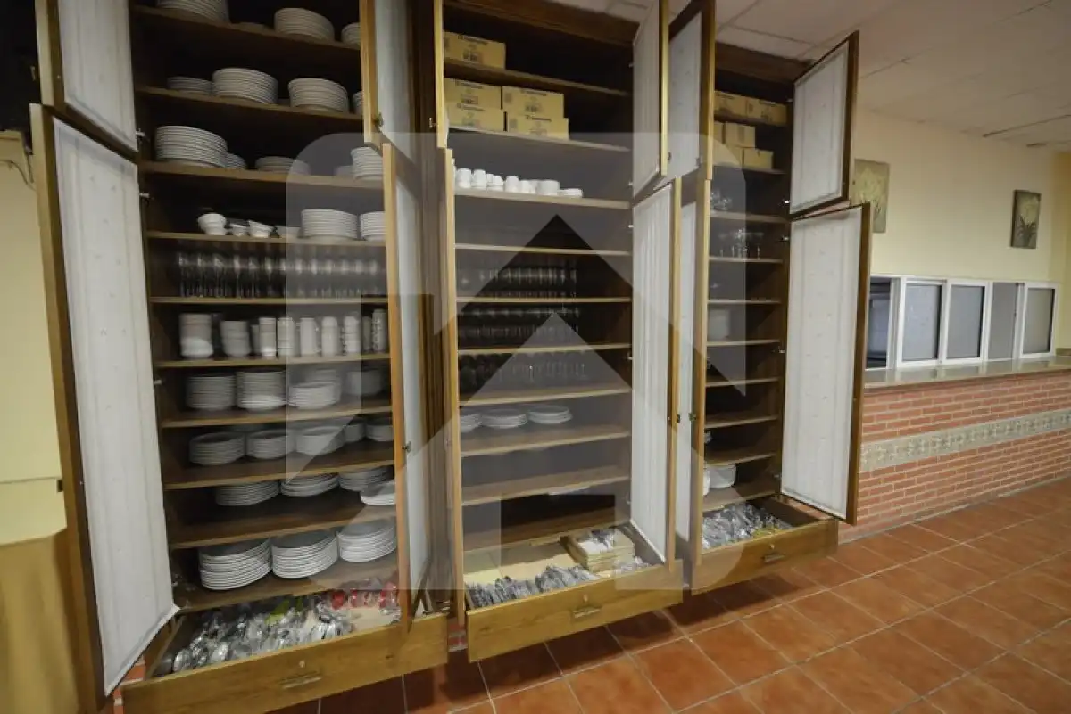 Local en venta en Fabero con Aire acondicionado
