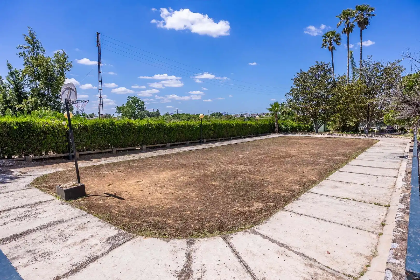 Finca rústica en venda en Sanlúcar la Mayor amb Calefacció, Jardí privat i Terrassa