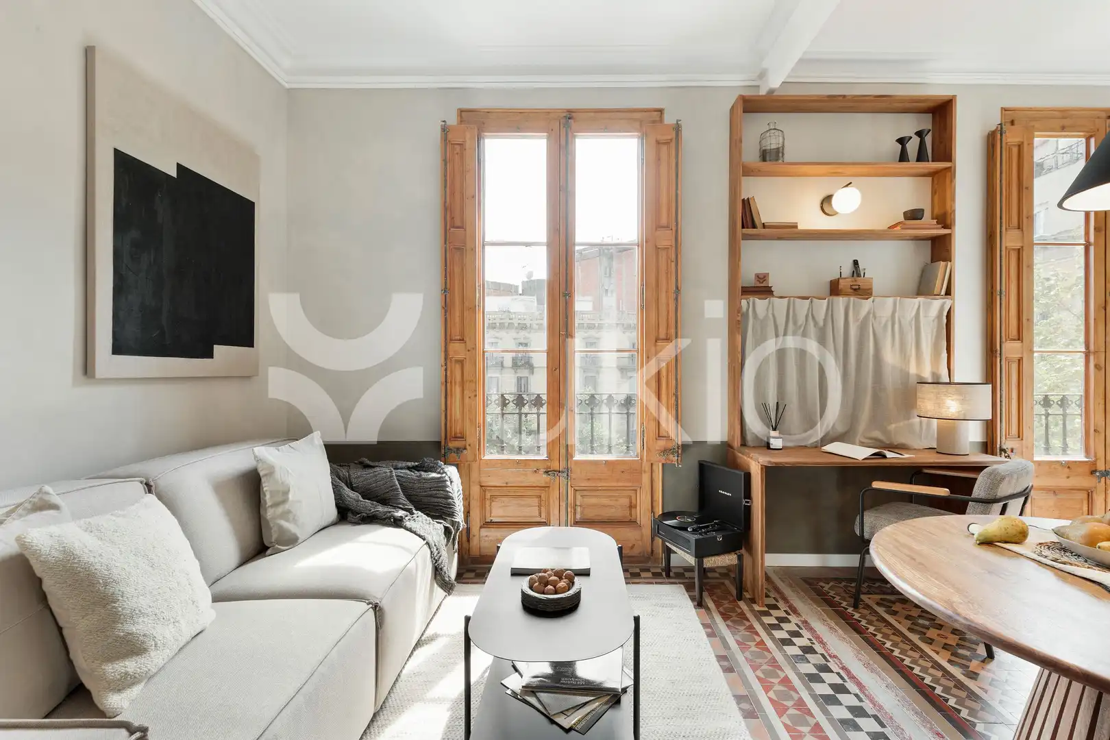 Apartamento con terraza en alquiler en Carrer del Bruc