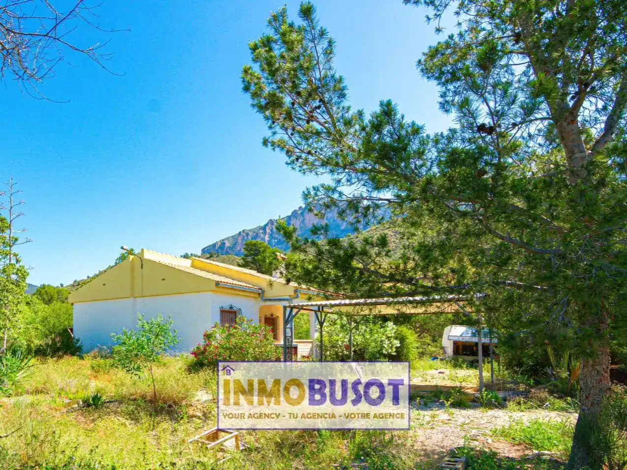 Vista exterior de Casa o xalet en venda en Busot