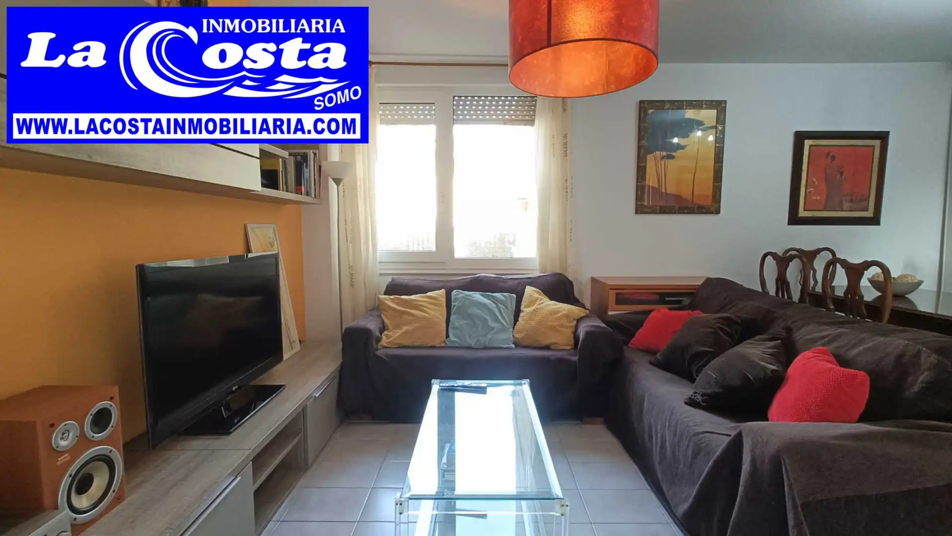 Sala de estar de Planta baja en venta en Ribamontán al Mar con Calefacción y Amueblado
