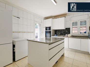 Casa con balcón en venta en Carrer Carrer Pi