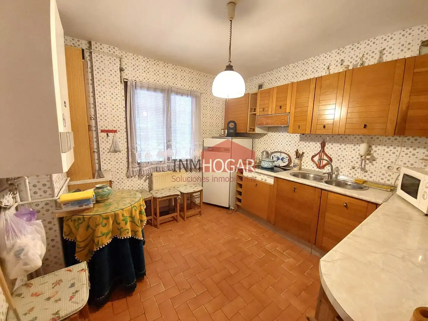 Cocina de Piso en venta en Arévalo con Calefacción, Parquet y Amueblado