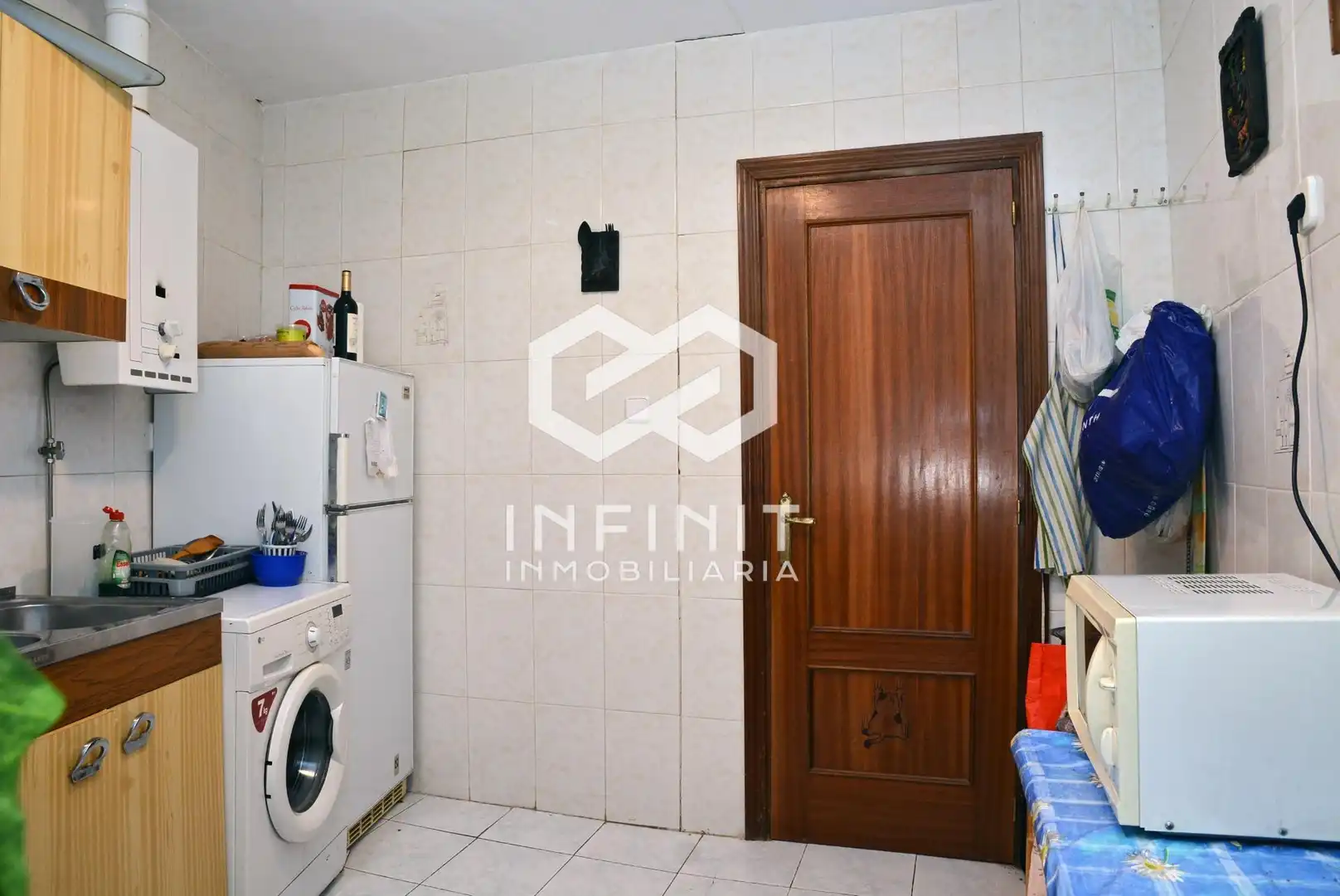 Cuina de Casa o xalet en venda en Moratilla de los Meleros amb Traster i Balcó