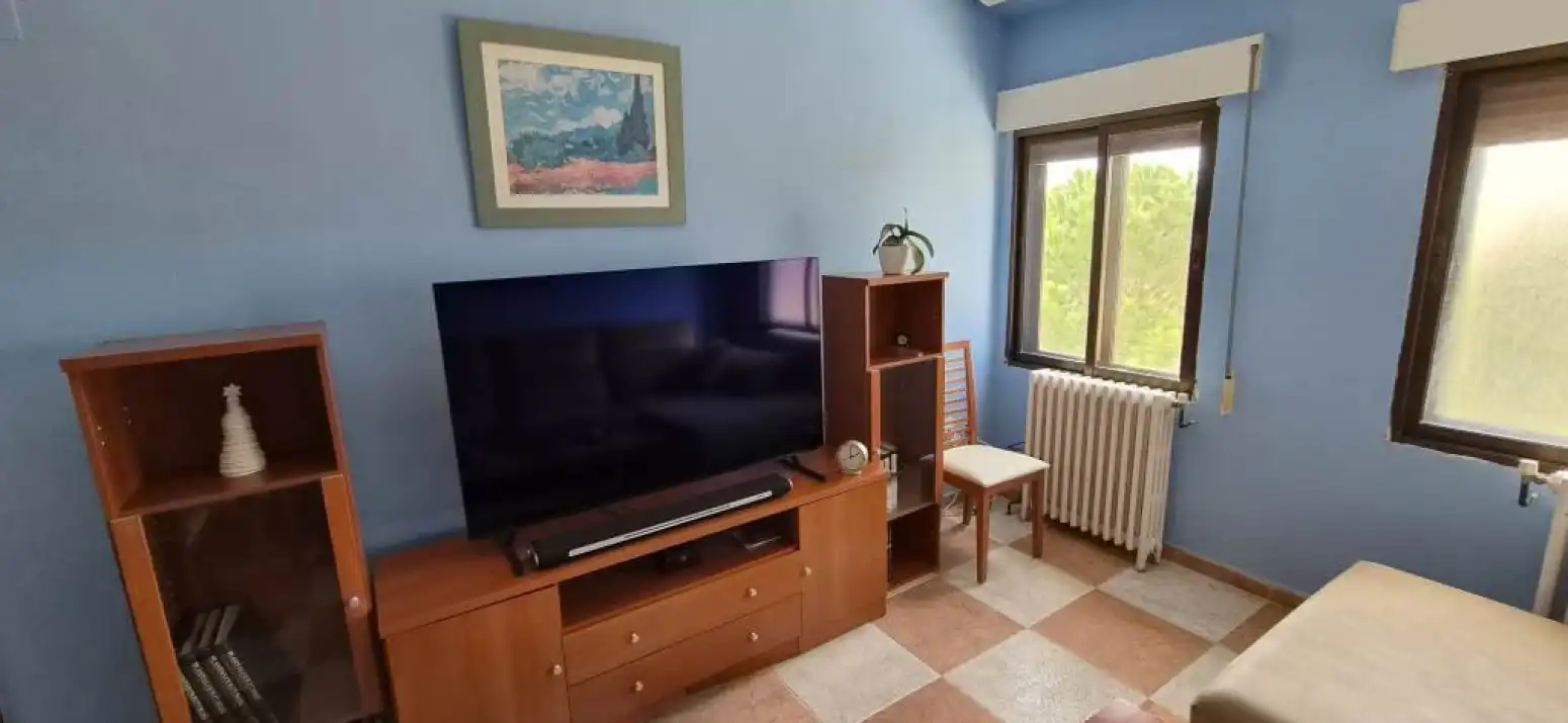 Wohnzimmer von Haus oder Chalet zum Verkauf in Castellanos de Villiquera mit Heizung, Privatgarten und Terrasse