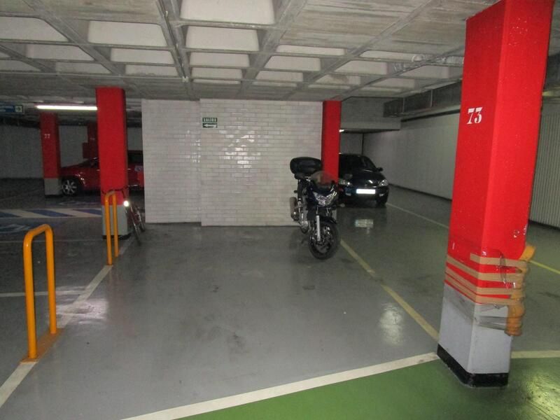 Garage for sale in Calle Guinea, Delicias