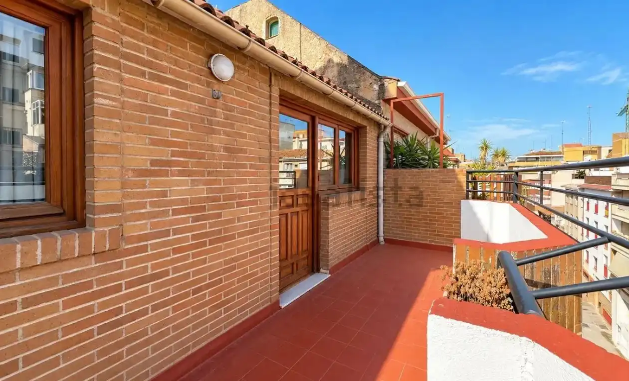 Exterior view of Attic for rent in Granada  with Air Conditioner, Heating and Terrace