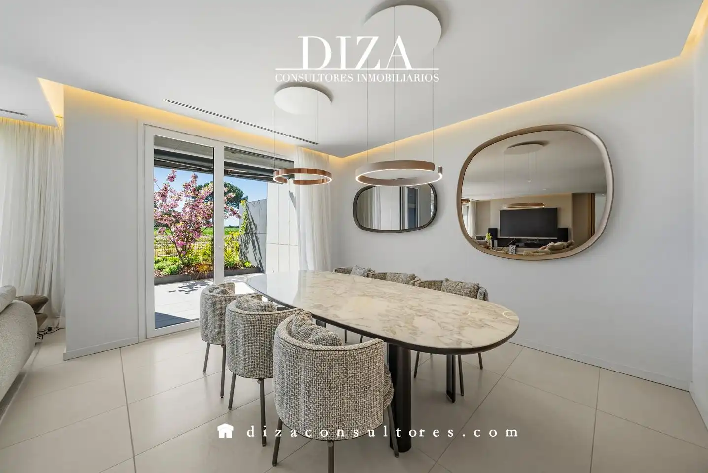 Dining room of Duplexes for sale in Pozuelo de Alarcón  with Air Conditioner, Heating and Private garden