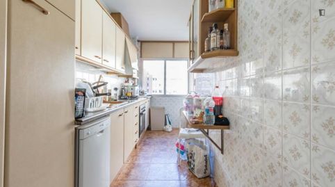 Foto 4 de Habitació a L'Amistat, Valencia Capital