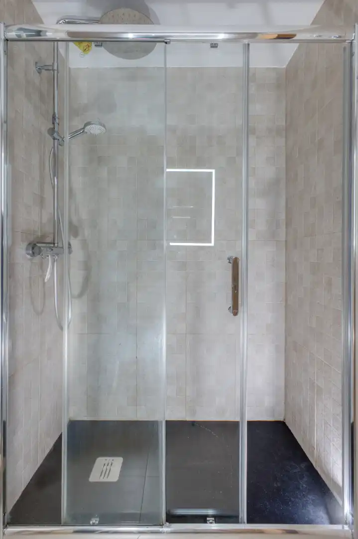Bathroom of Flat for rent in El Campello  with Air Conditioner, Heating and Private garden