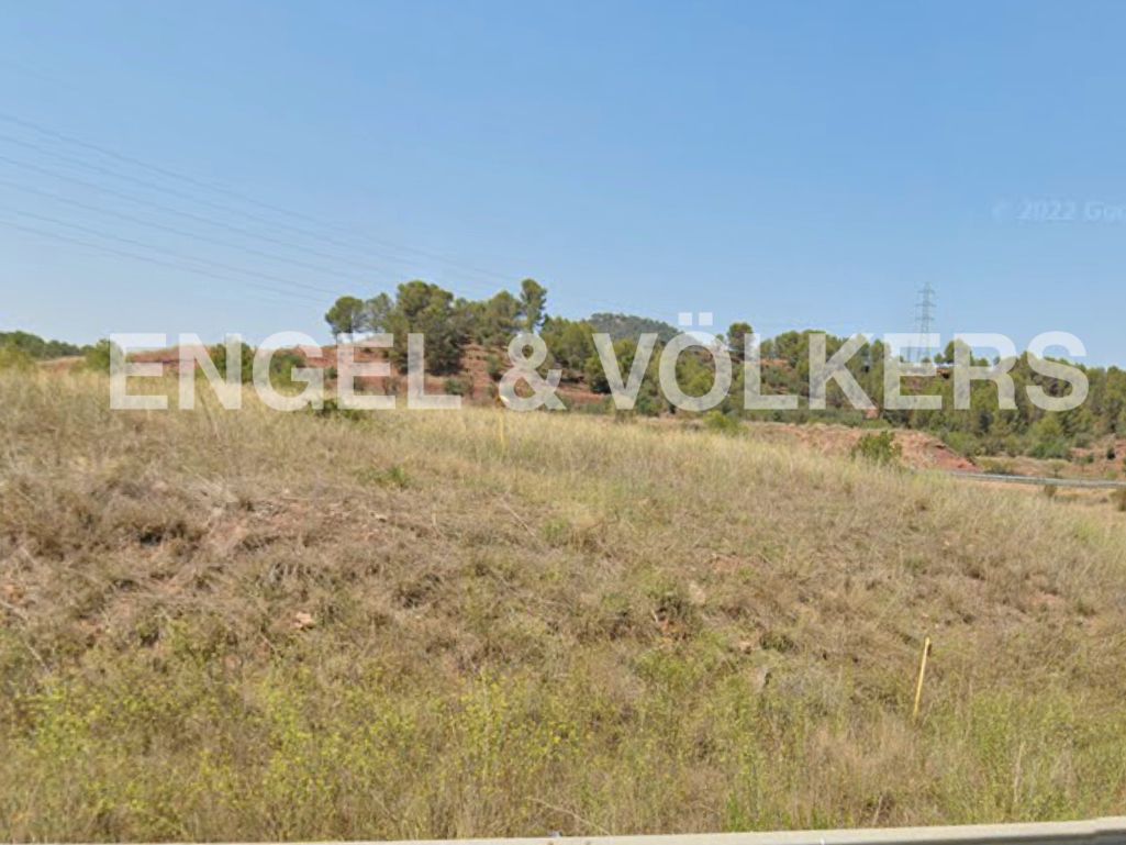 Terreny industrial en venda en Sant Fruitós de Bages