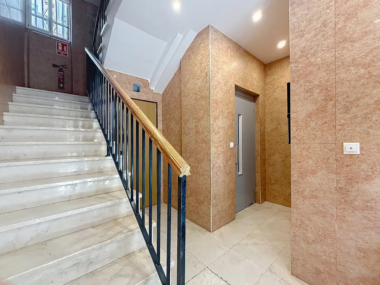Piso con ascensor en venta en Calle Ecuador, imagen 20