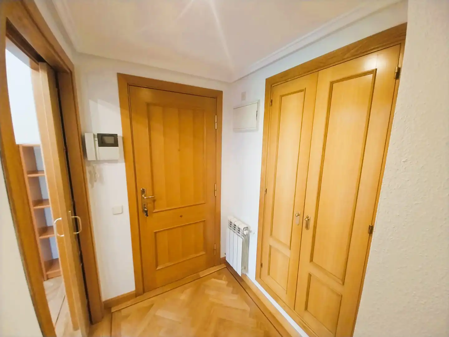 Wohnung zur Miete in Madrid mit Klimaanlage, Heizung und Parkett