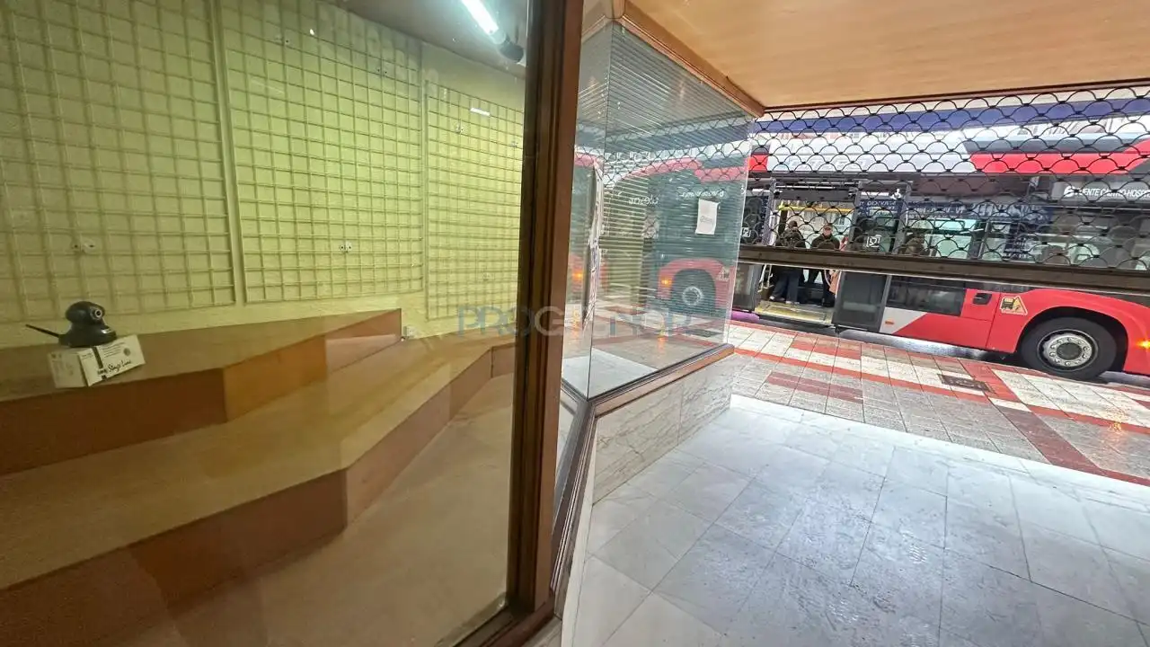 Local comercial en venda a Avenida San Mamés, imagen 17