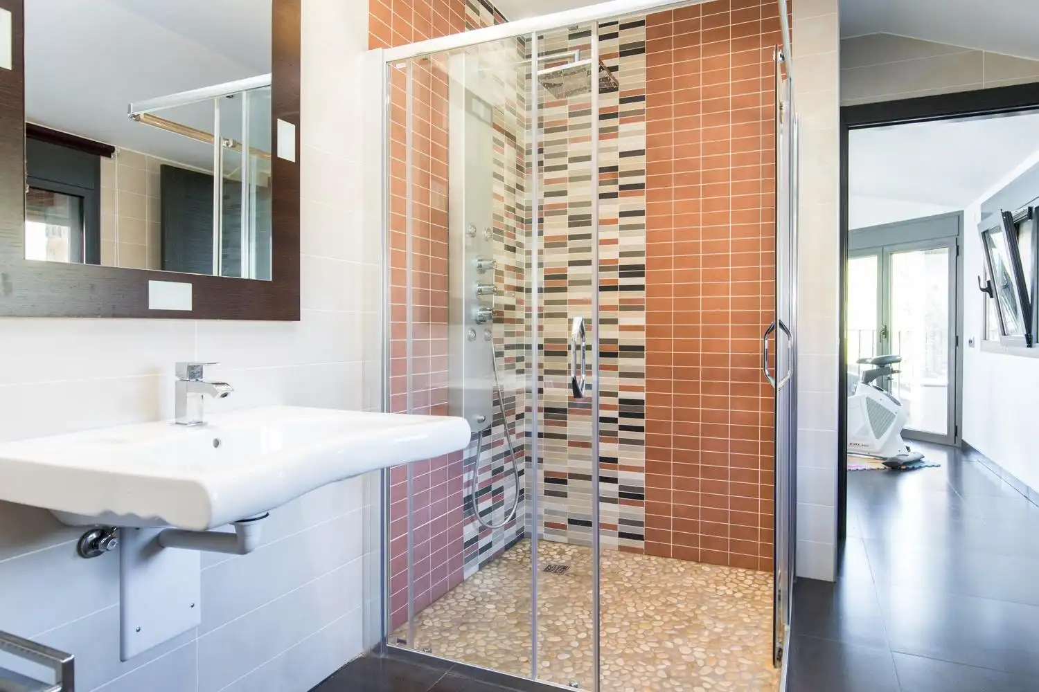 Baño de Casa o chalet en venta en Boltaña con Aire acondicionado, Calefacción y Jardín privado