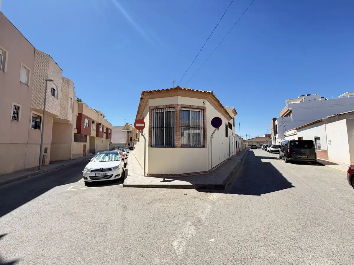Reihenhaus zum Verkauf in Pilar de la Horadada ciudad, imagen 29