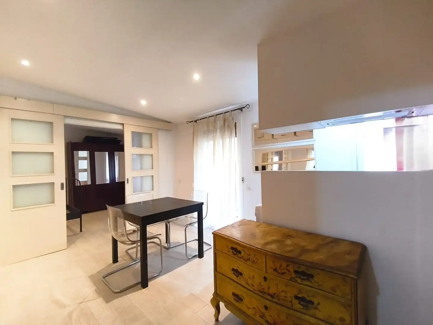 Dining room of Flat for sale in Barcelona  with Oven and Balcony