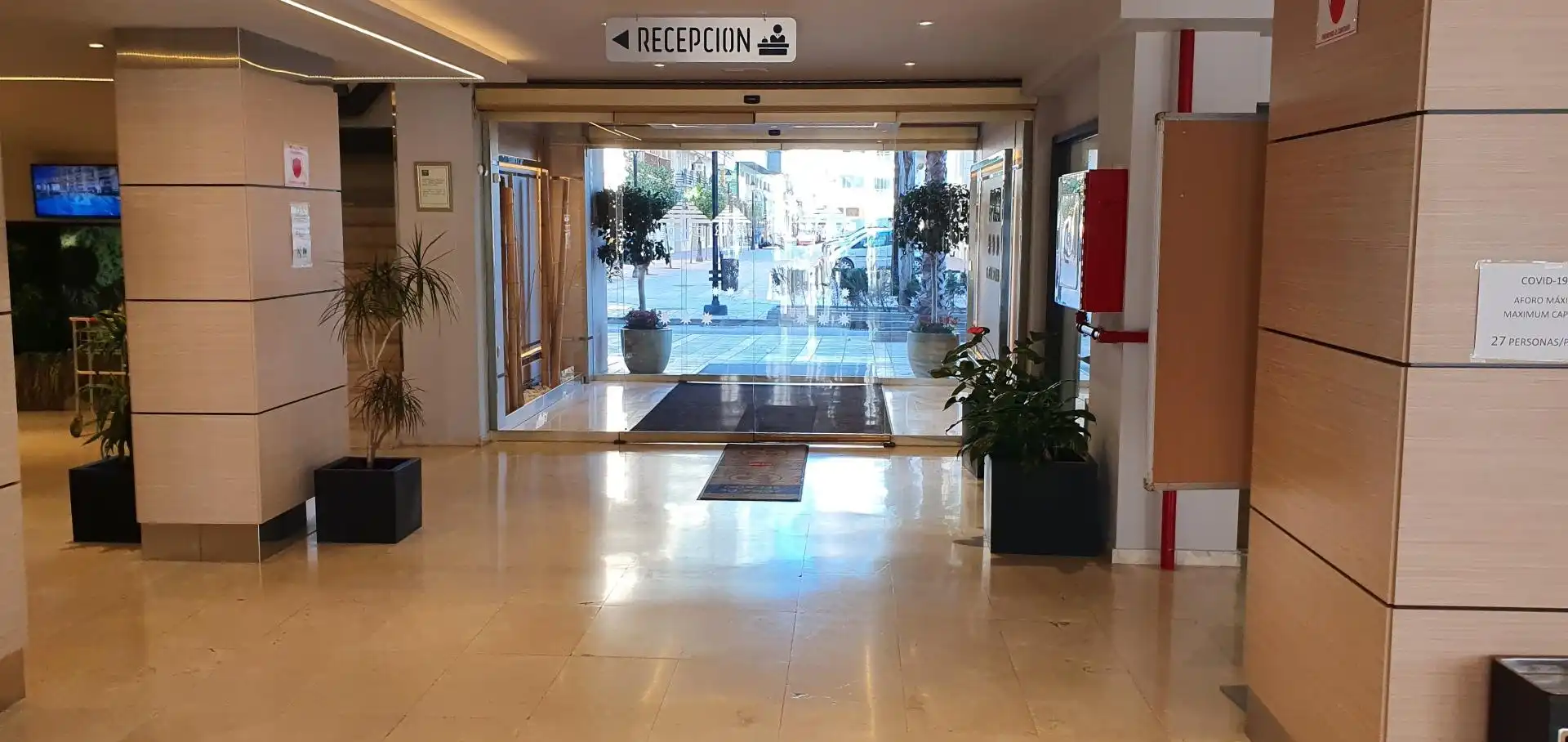 Vivienda con piscina en venta en Puerto Deportivo, imagen 16