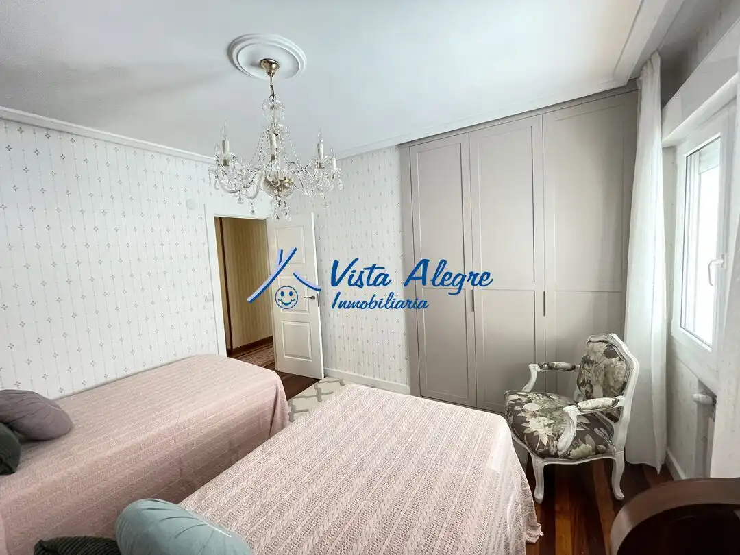 Schlafzimmer von Wohnung zum Verkauf in Haro mit Klimaanlage, Heizung und Parkett