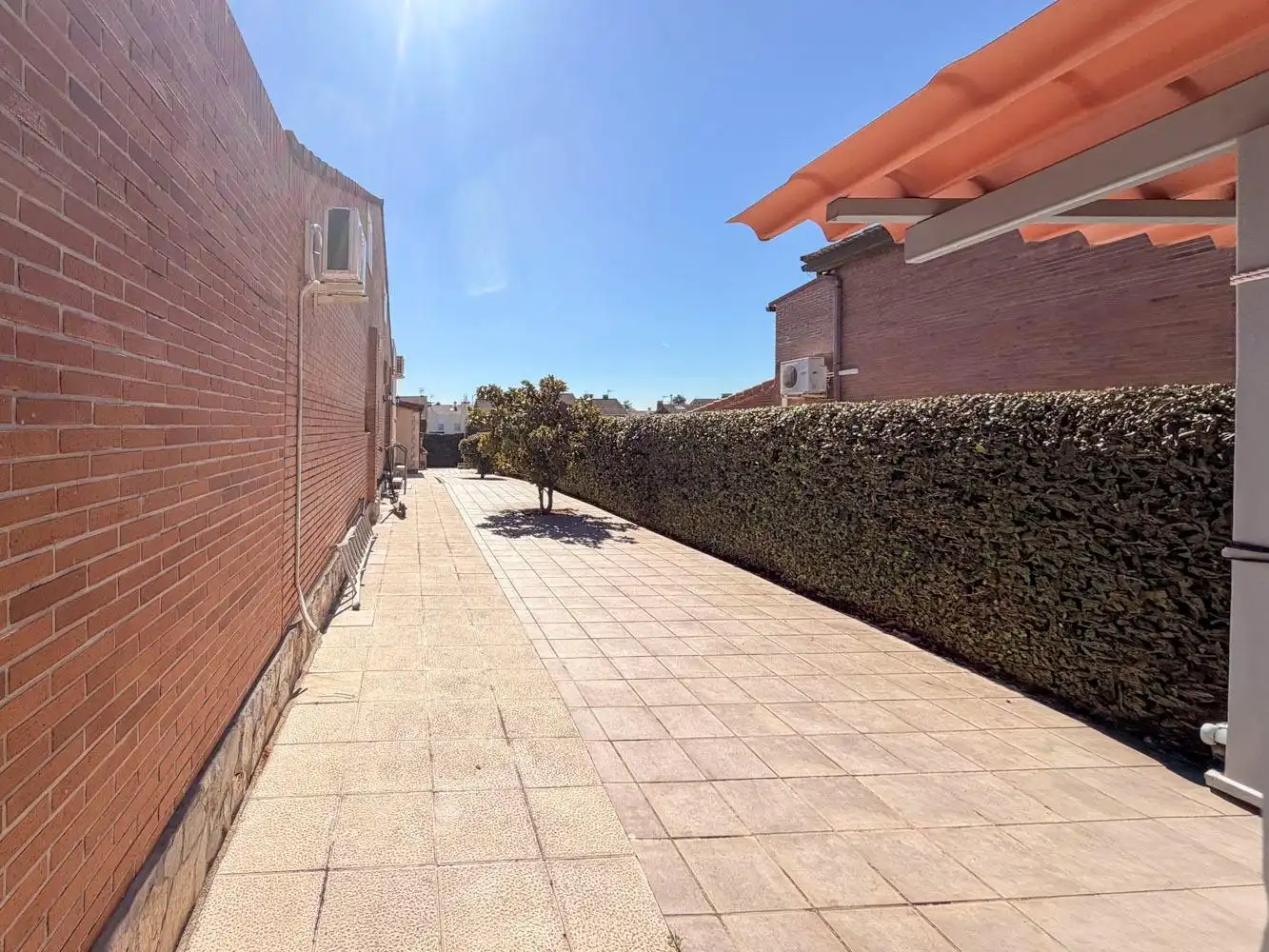 Vista exterior de Casa o chalet en venta en Rivas-Vaciamadrid con Terraza