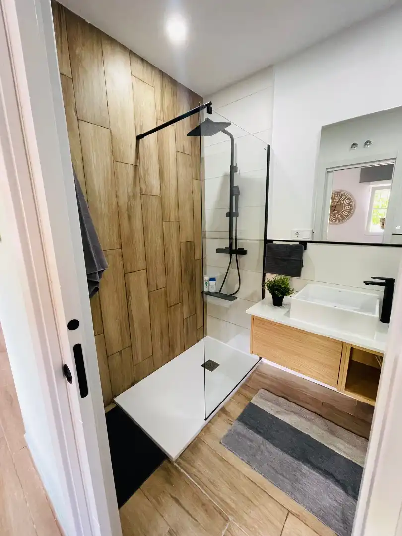 Flat for rent in Calle Aeronave, Timón