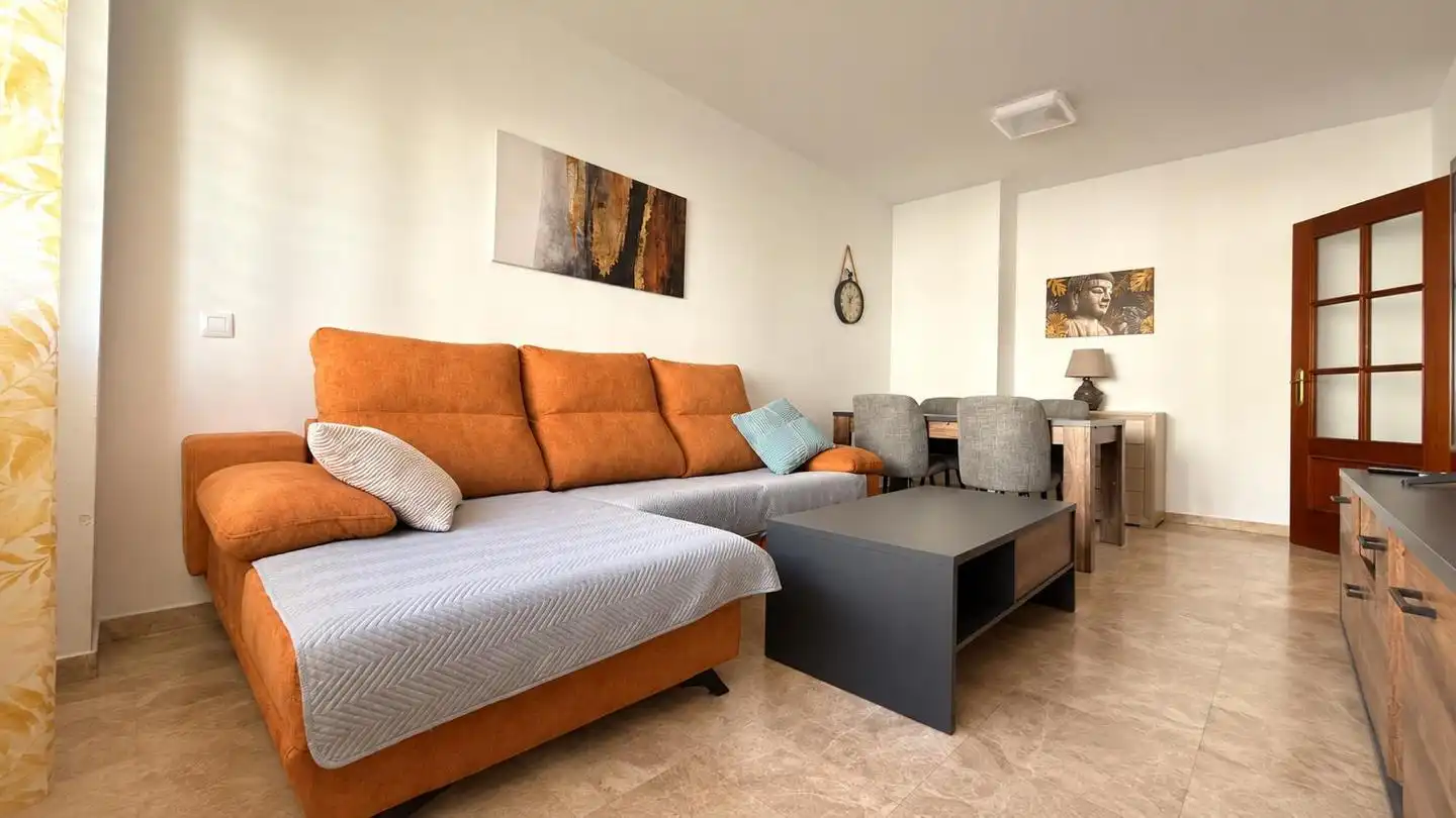 Wohnzimmer von Erdgeschoss zum Verkauf in Badajoz mit Klimaanlage und Möbliert