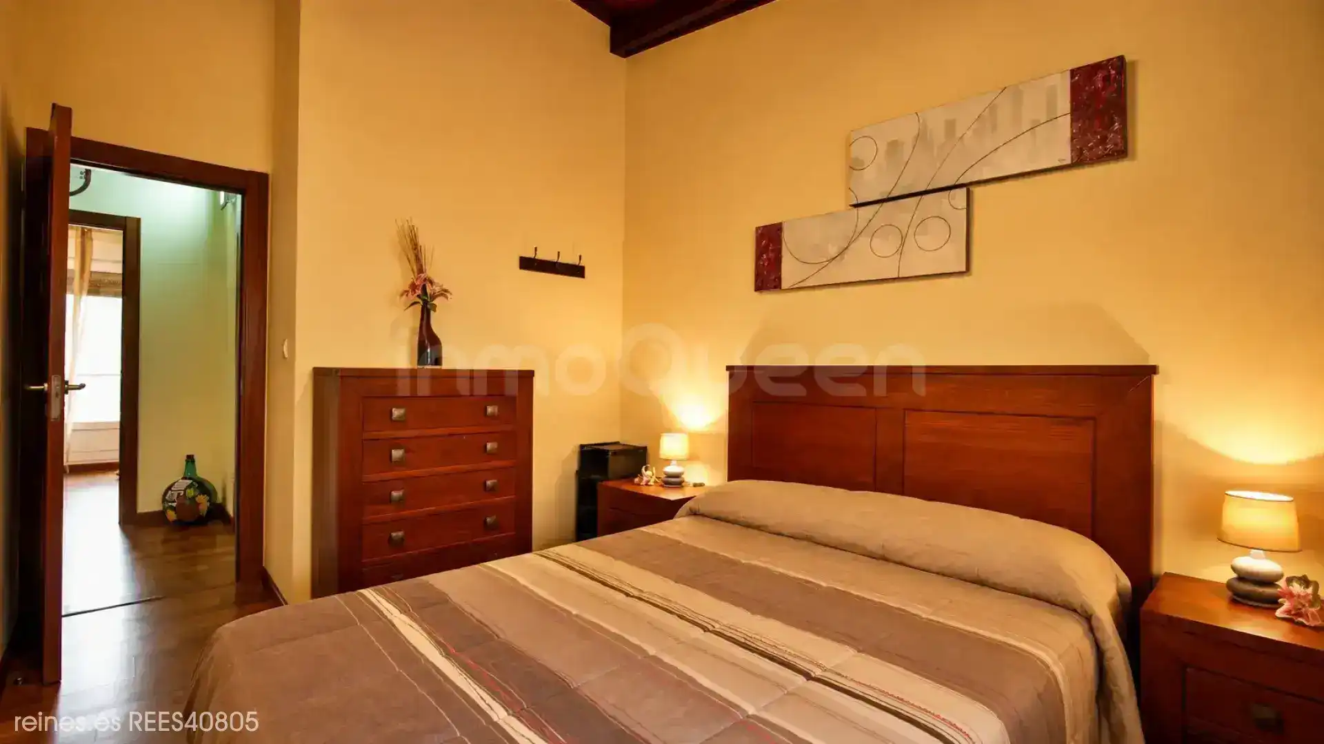 Habitación de Casa adosada en venta en Val de San Vicente  con Jardín privado, Terraza y Amueblado