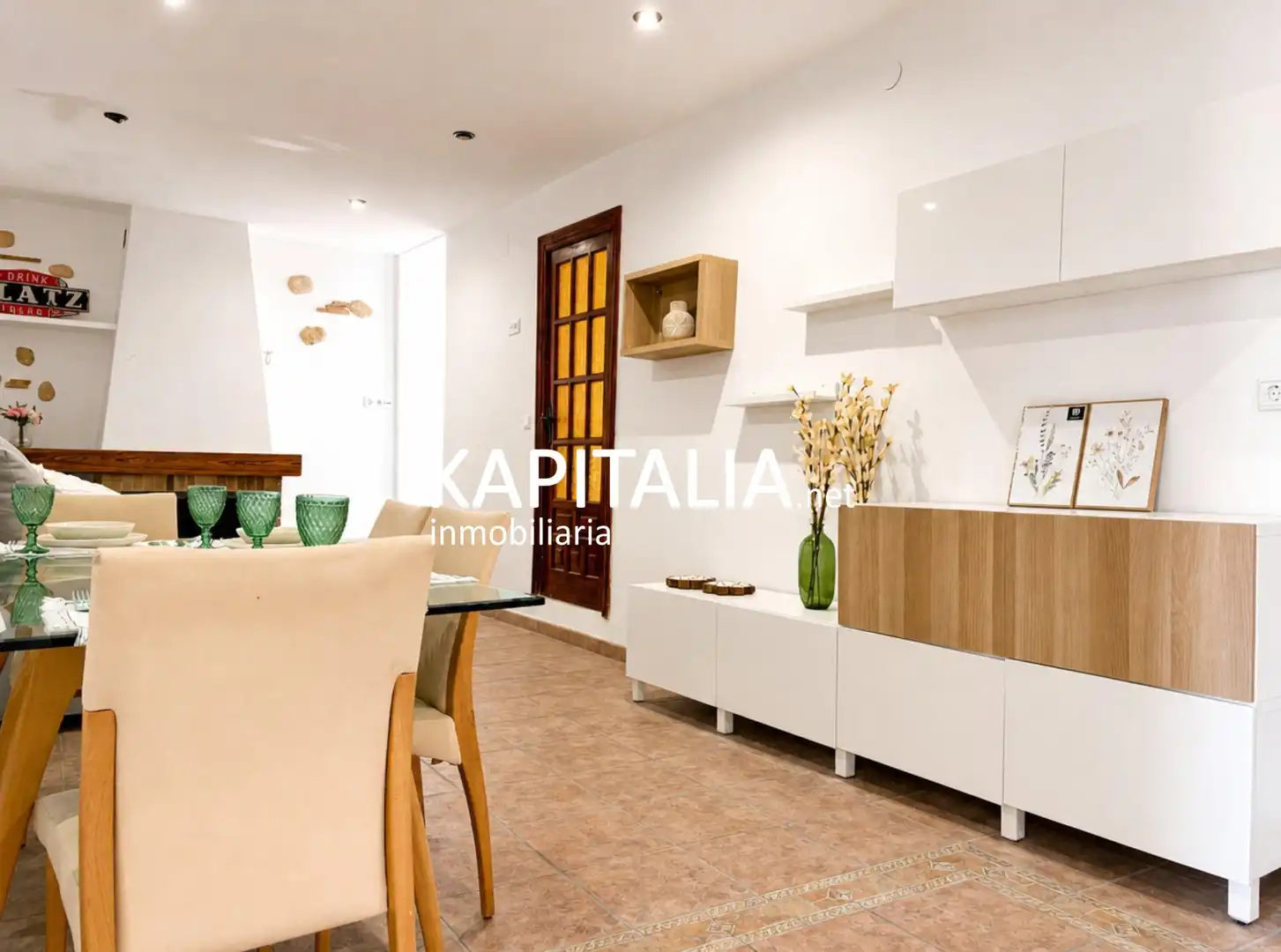 Sala d'estar de Casa o xalet en venda en Almudaina amb Moblat