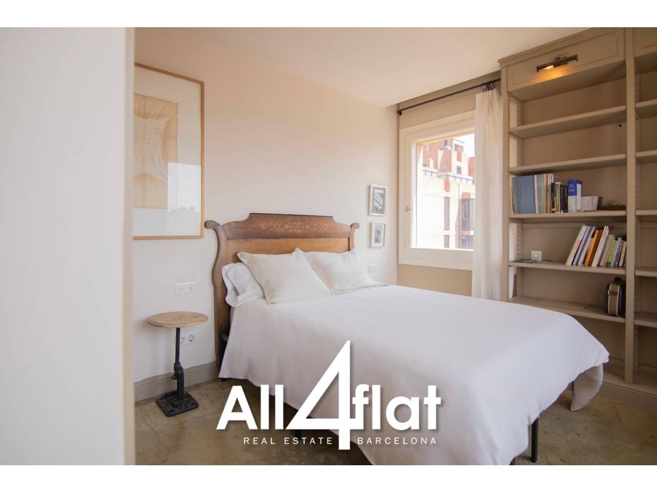 Bedroom of Flat to rent in  Barcelona Capital  with Heating, Private garden and Parquet flooring