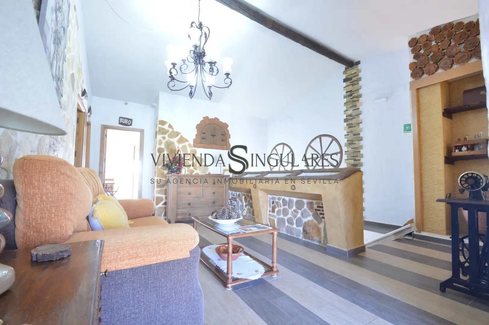 Living room of Houses for sale in Arroyomolinos de León  with Air Conditioner, Terrace and Furnished