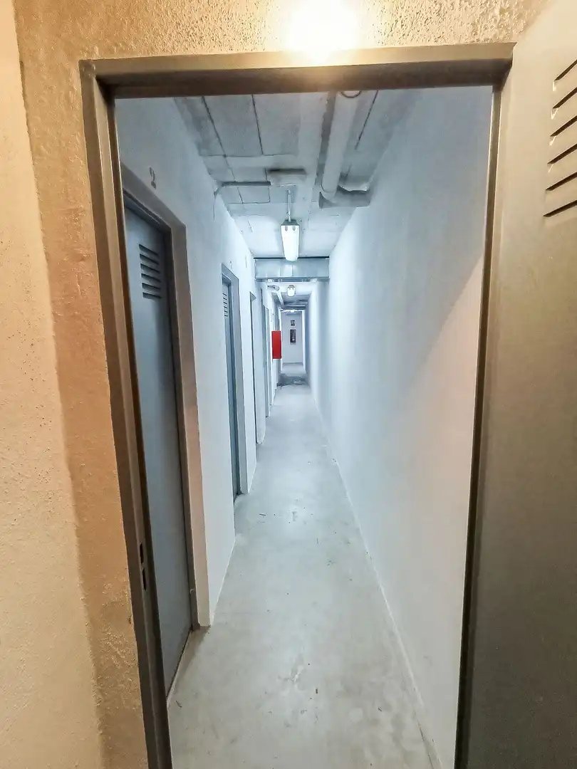 Wohnung zum Verkauf in Málaga mit Klimaanlage, Terrasse und Abstellraum