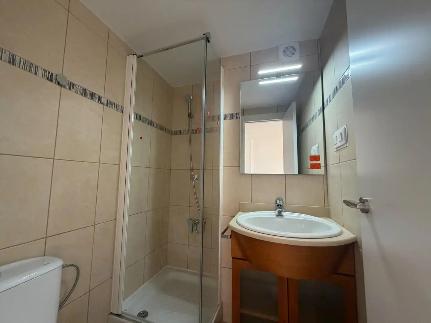 Bathroom of Flat for sale in Roses  with Air Conditioner, Parquet flooring and Terrace