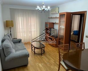 Living room of Flat to rent in Salamanca Capital  with Air Conditioner and Balcony