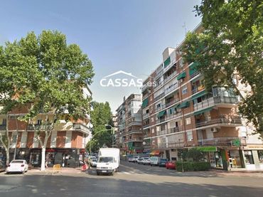 Pis en venda a Avenida de diego urbina
