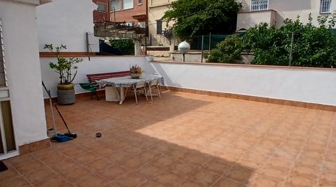 Foto 2 de Pis de lloguer a Carrer de Sales I Ferré, El Guinardó, Barcelona