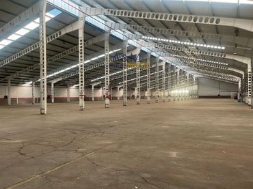 Nau industrial de lloguer a Soria