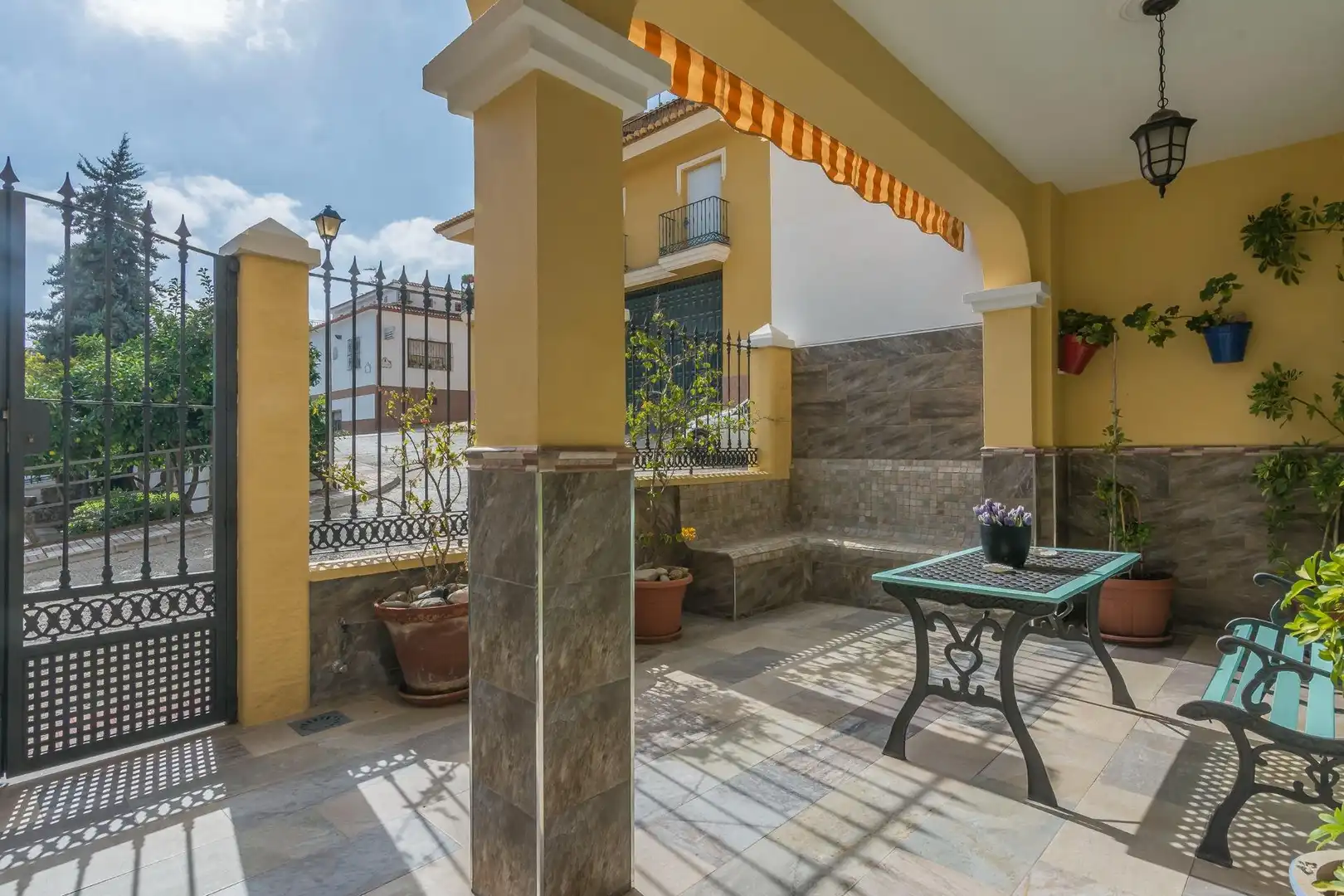 Detached homes for sale in Plaza Plaza de la Paz, Álora