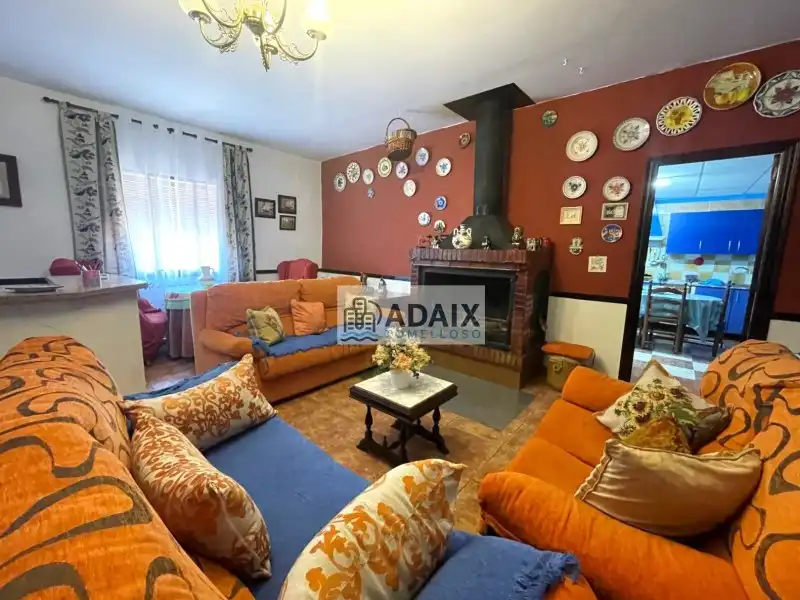 Sala de estar de Finca rústica en venta en Argamasilla de Alba con Aire acondicionado y Piscina