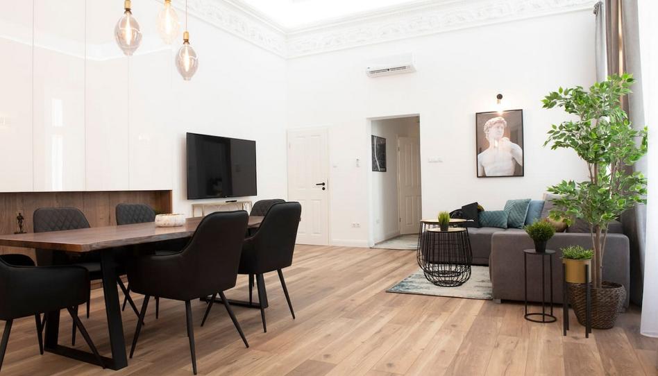 Foto 1 de Pis de lloguer a Carrer Mare de Déu Dels Desemparats, Ca n'Anglada, Barcelona