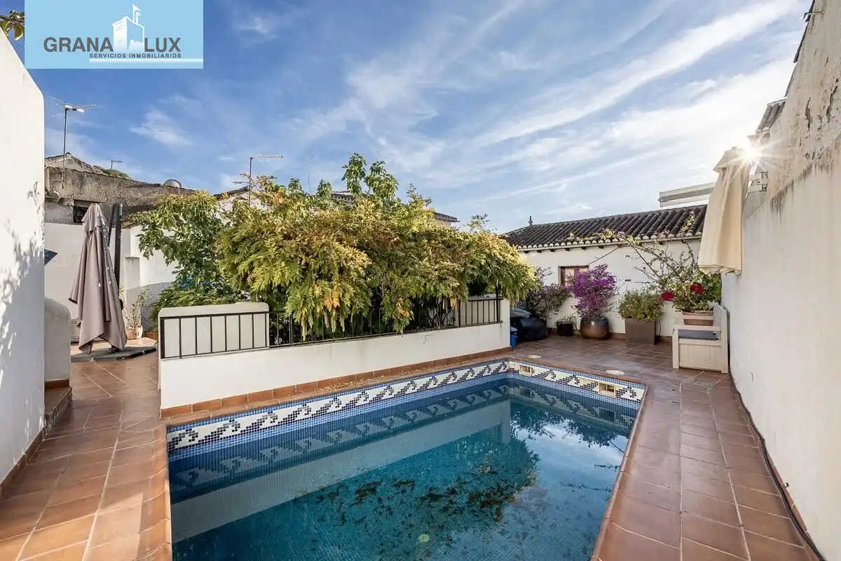 Maison avec terrasse à vendre à Calle PERNALEROS BAJO