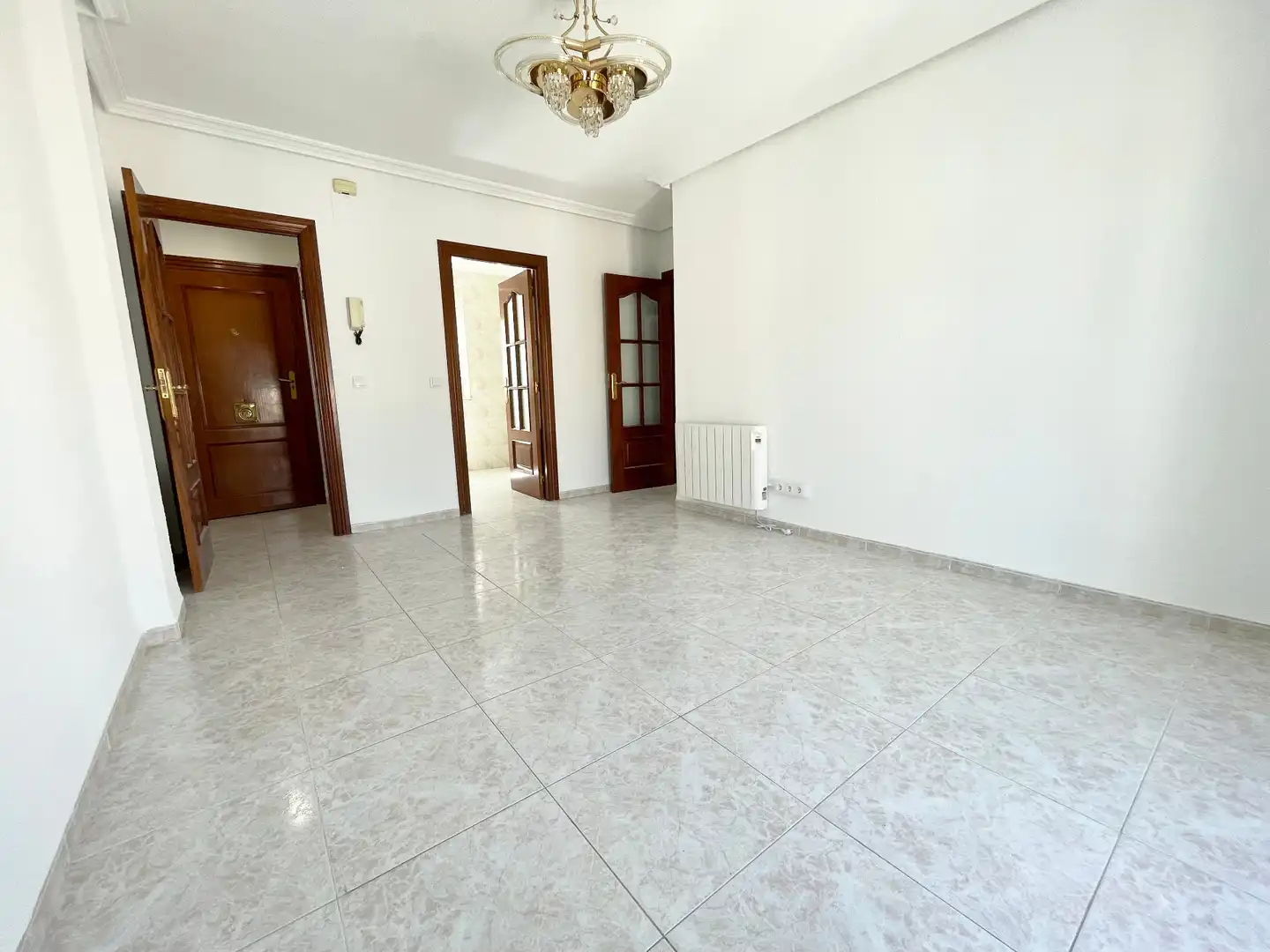 Living room of Flat for sale in Salamanca  with Heating and Balcony