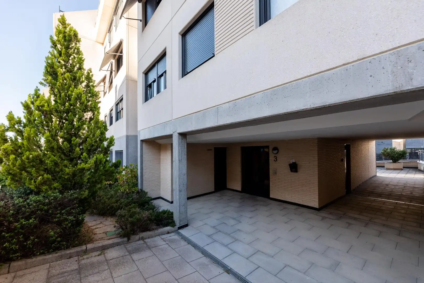 Vista exterior de Àtic en venda en Colmenar Viejo amb Aire condicionat, Calefacció i Terrassa