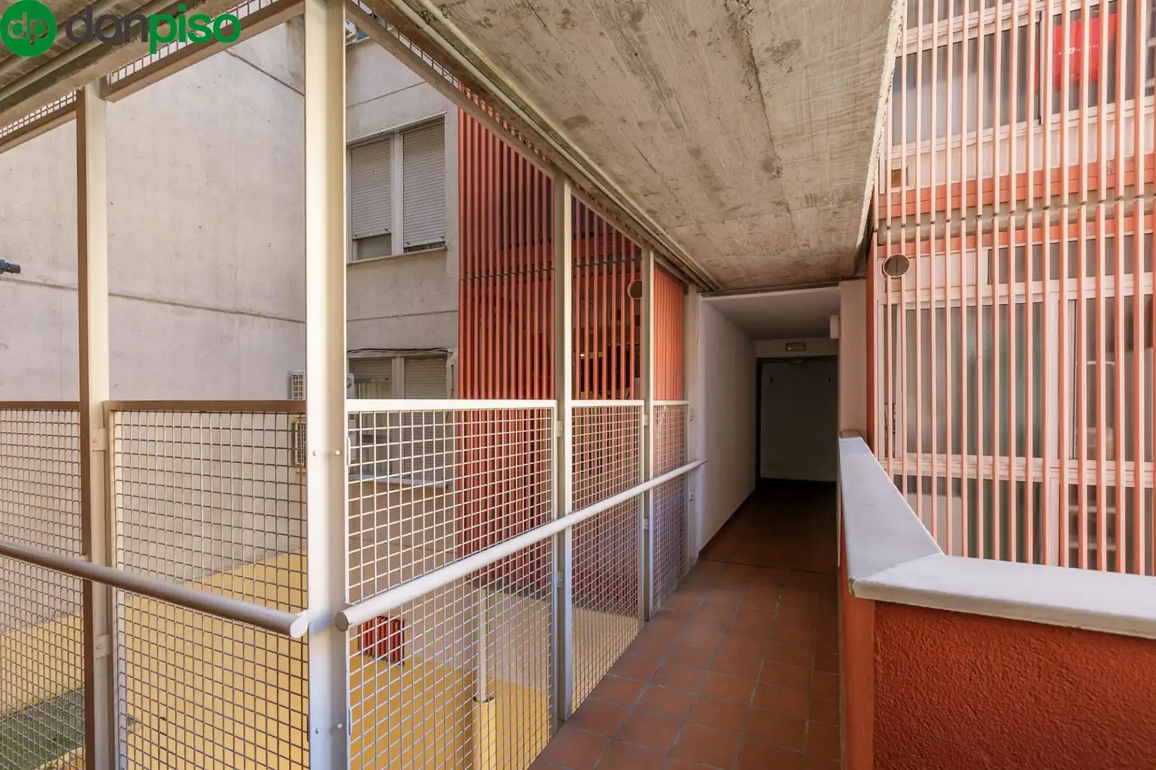 Exterior view of Flat for sale in Granada  with Air Conditioner, Terrace and Balcony
