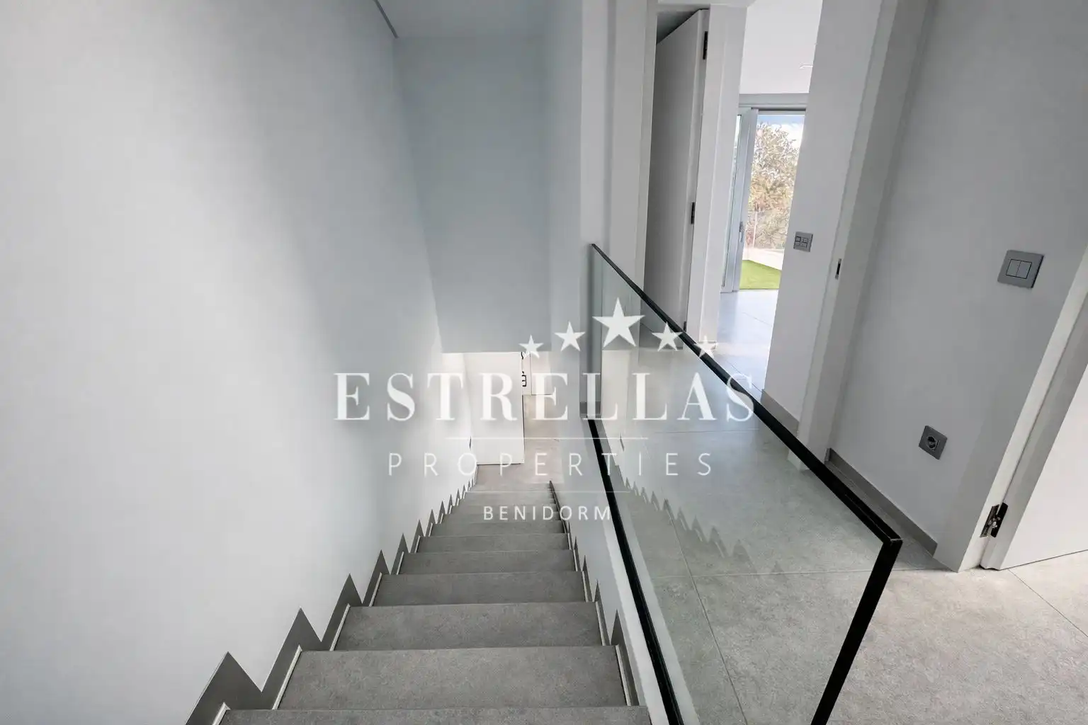 Chalet con piscina en venta en Golf Bahía, imagen 19