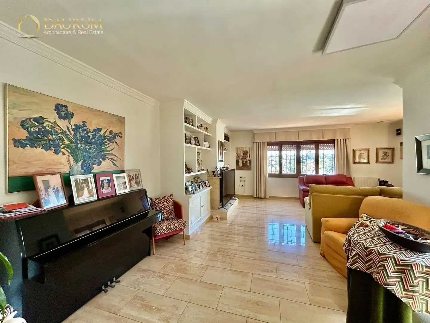 Sala de estar de Casa o chalet en venta en Málaga con Aire acondicionado, Calefacción y Jardín privado