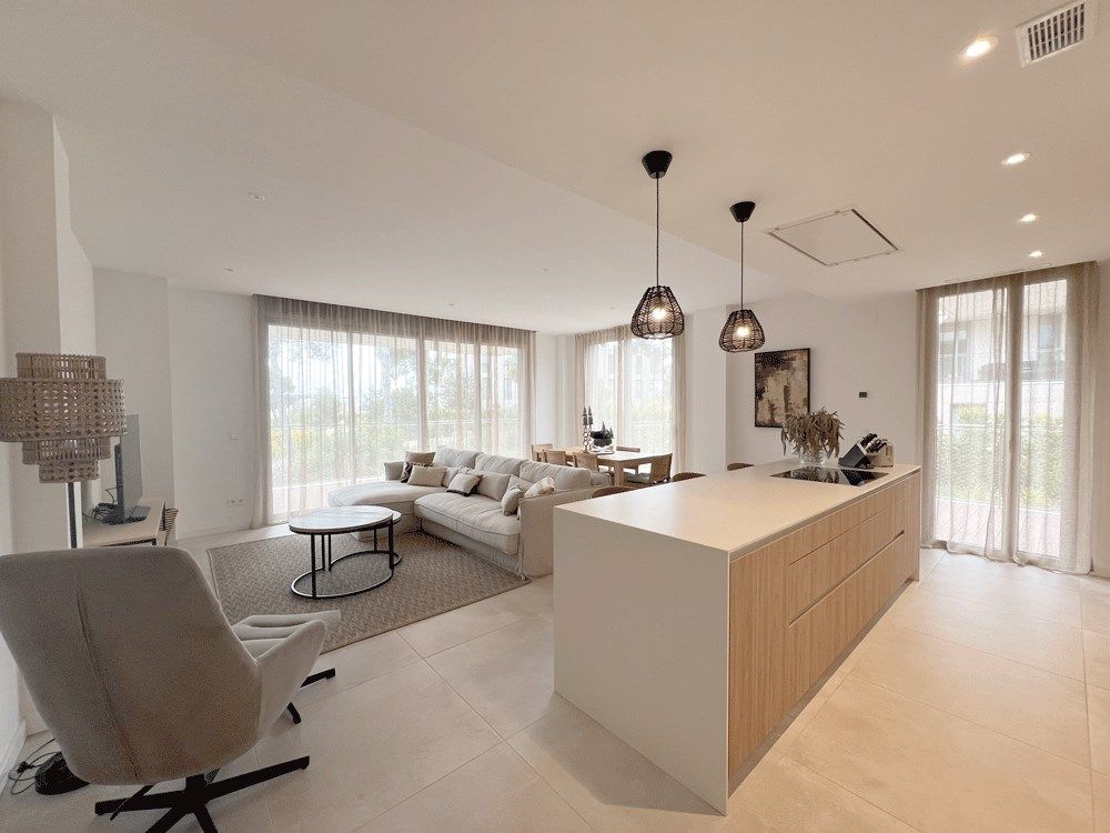 Sala d'estar de Pis de lloguer en Salou amb Aire condicionat, Calefacció i Terrassa