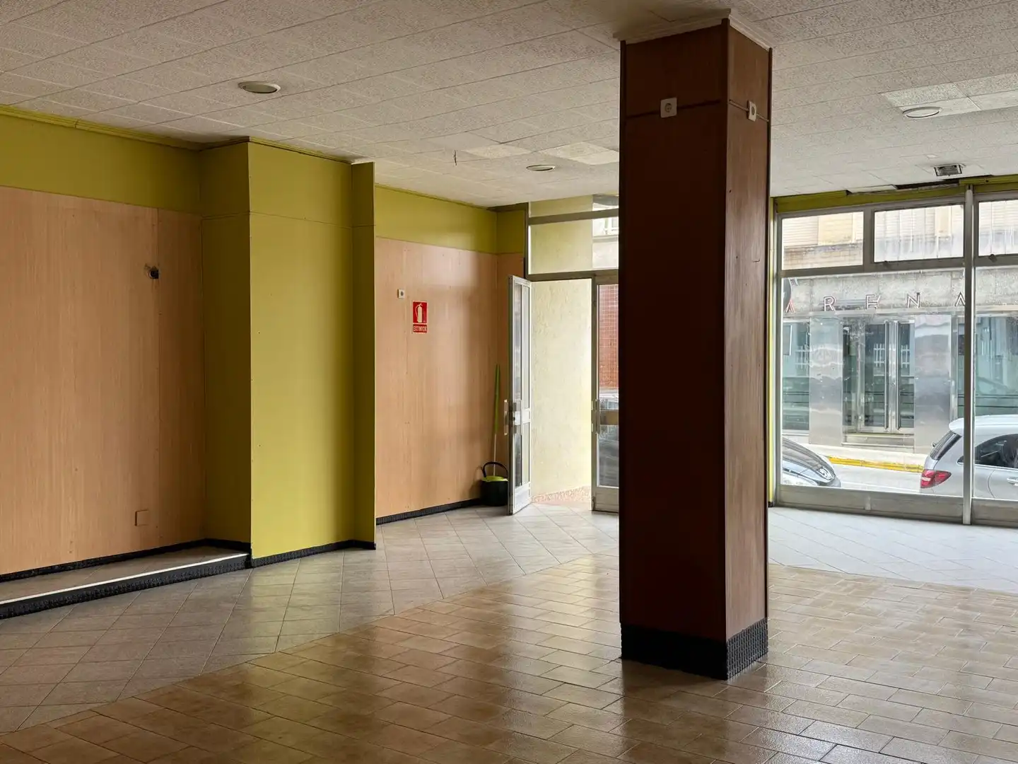 Commercial properties for sale in Boiro